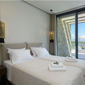 3 bedroom villa with pool & sea view, near Acharavi, sleeps 6